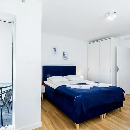 17b Blue Marine Basen Brodziki Plac Zabaw The Of Przy Plazy Poddąbie