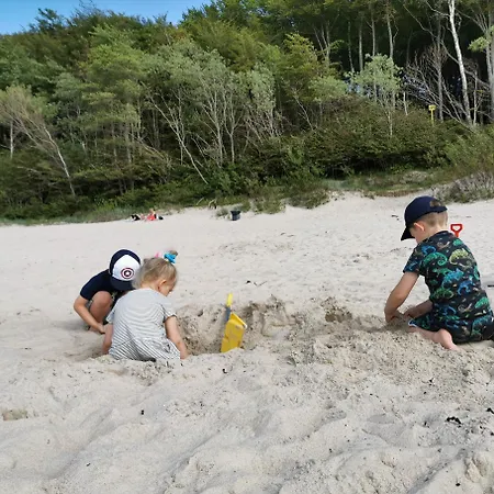 Apartamento 17b Blue Marine Basen Brodziki Plac Zabaw The Of Przy Plazy *